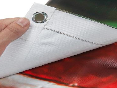 宜川喷绘和刀刮布的工艺区别。